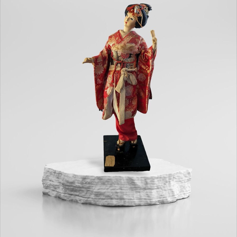 Vintage 1960s Young Japanese Maiko Dancer in Xyoto Doll Geisha Red Gold 16" Tall